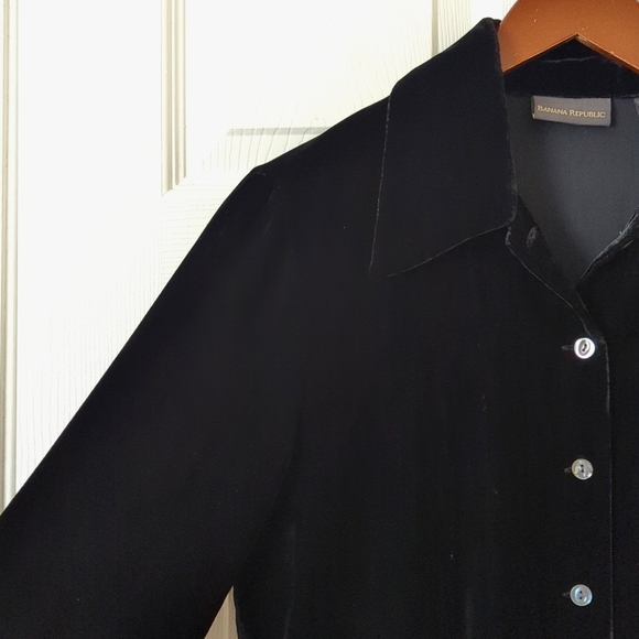 Banana Republic Y2K Vintage Silk Blend Velvet Long Sleeve Button Down Top Black - Picture 3 of 9